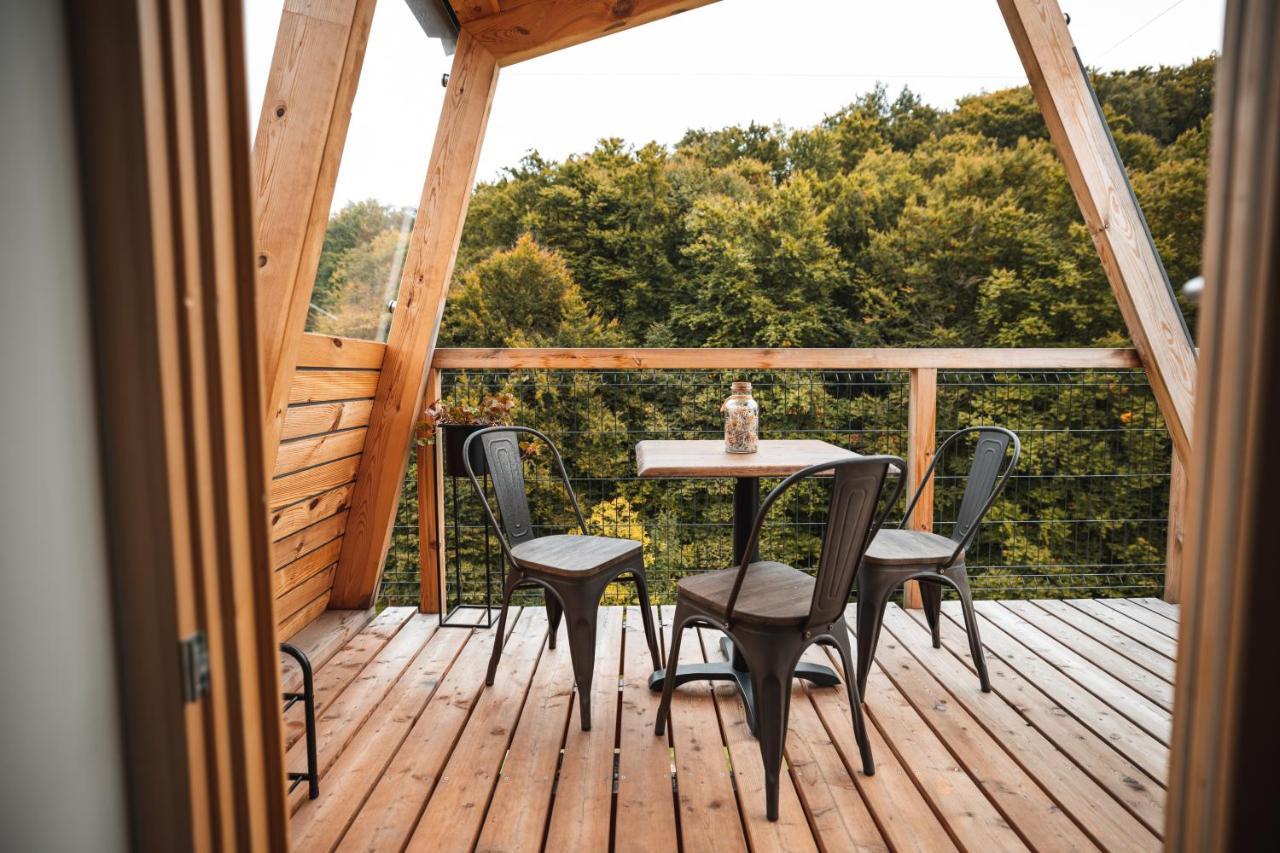 Nesting Resort - Homestead Soncni Raj Maribor Buitenkant foto