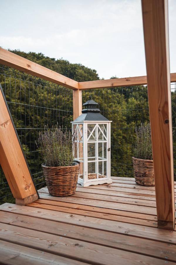 Nesting Resort - Homestead Soncni Raj Maribor Buitenkant foto