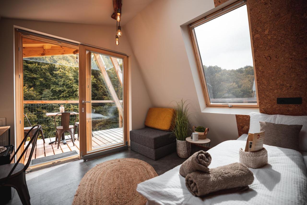 Nesting Resort - Homestead Soncni Raj Maribor Buitenkant foto